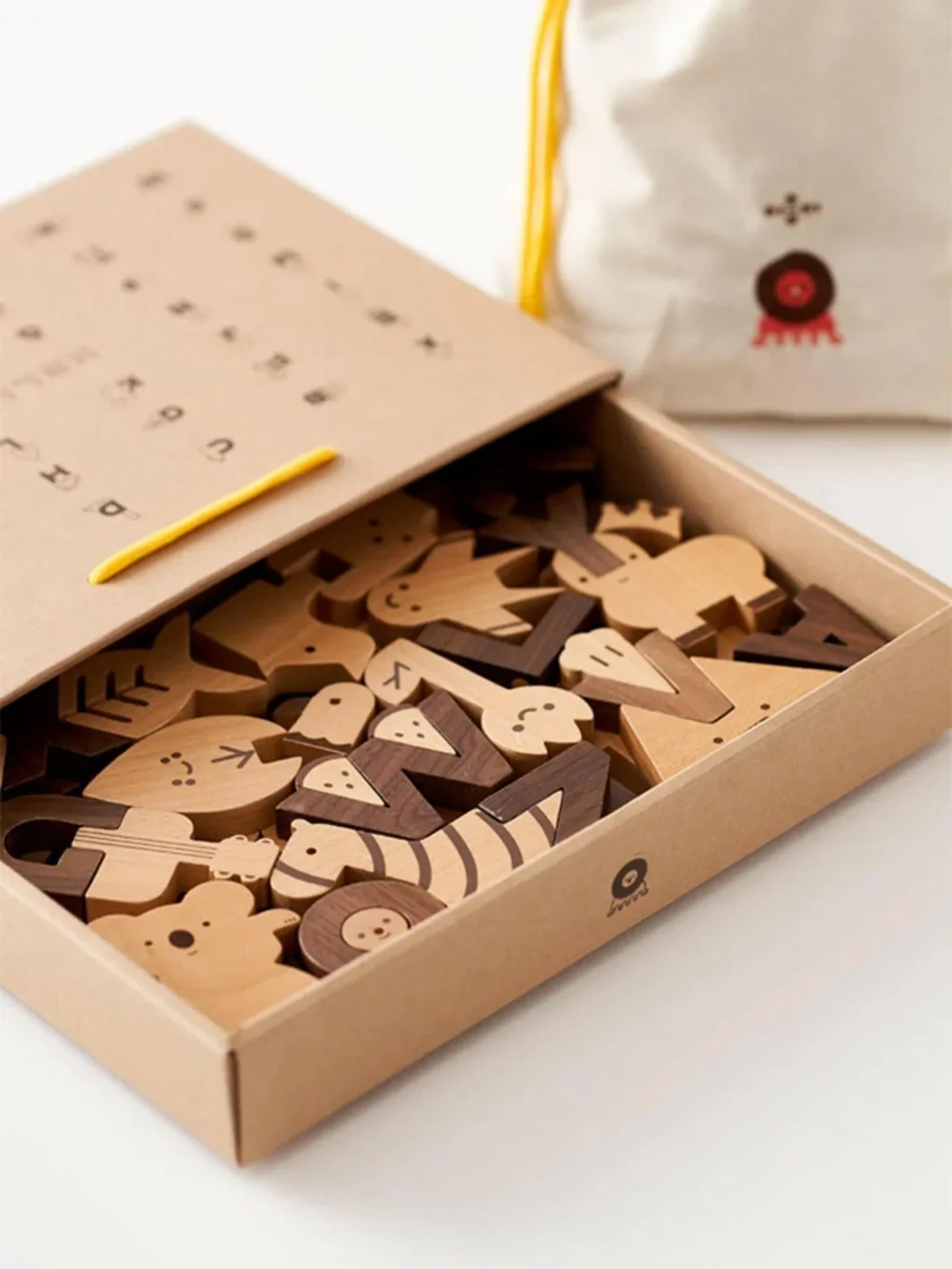 Oioiooi Alphabet Play Block Set‎